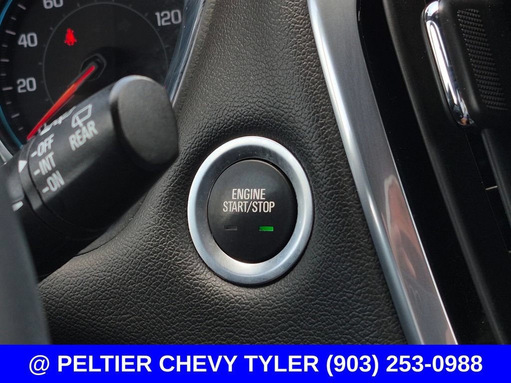 Used 2023 Chevrolet Traverse LT FWD image 30