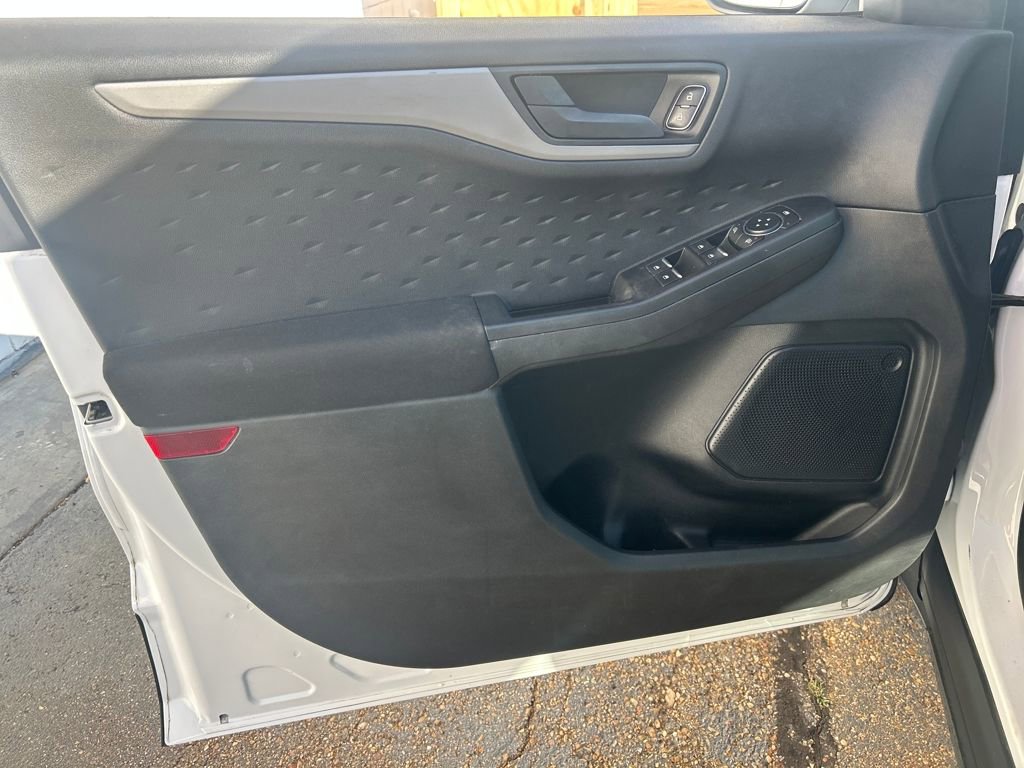 Used 2020 Ford Escape S image 6