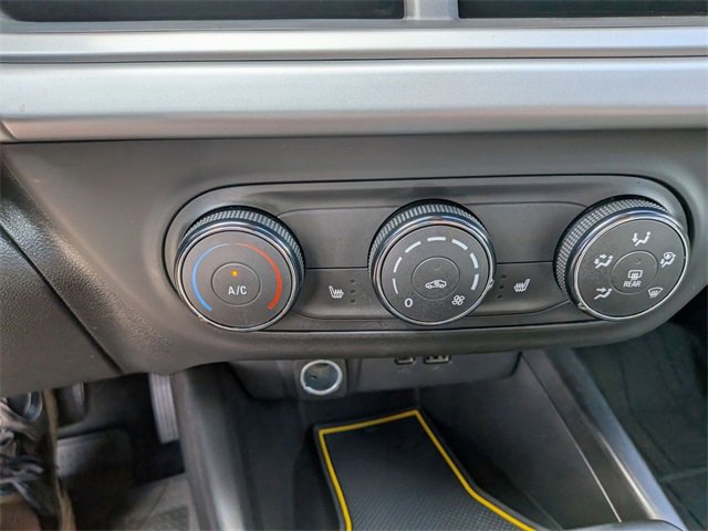 Used 2024 Chevrolet Trax RS w/ Sunroof Package image 21