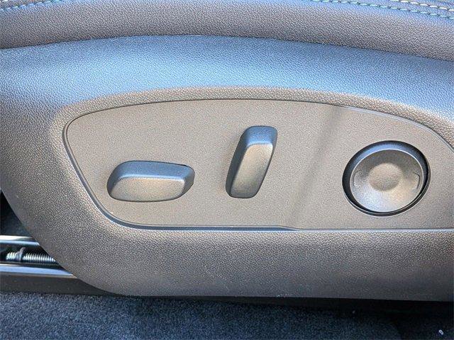 New 2026 Chevrolet Equinox EV LT w/ Convenience Package II image 23