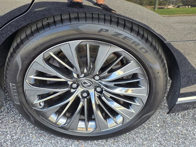 Used 2019 Lexus LS 500 w/ Luxury Package image 37