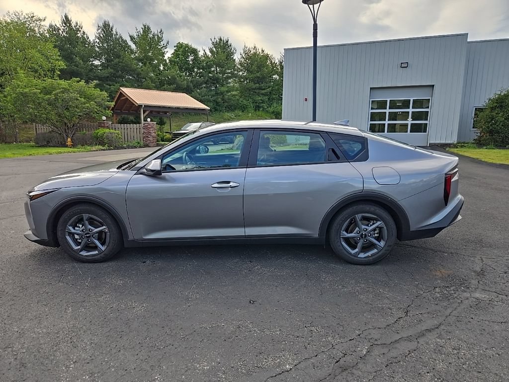 Certified 2025 Kia K4 FWD image 6