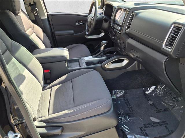 Used 2024 Nissan Frontier SV RWD image 20