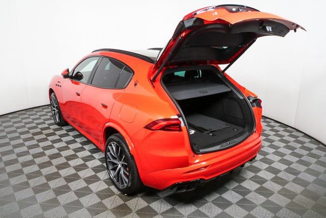 New 2026 Maserati Grecale Folgore AWD/4WD image 33