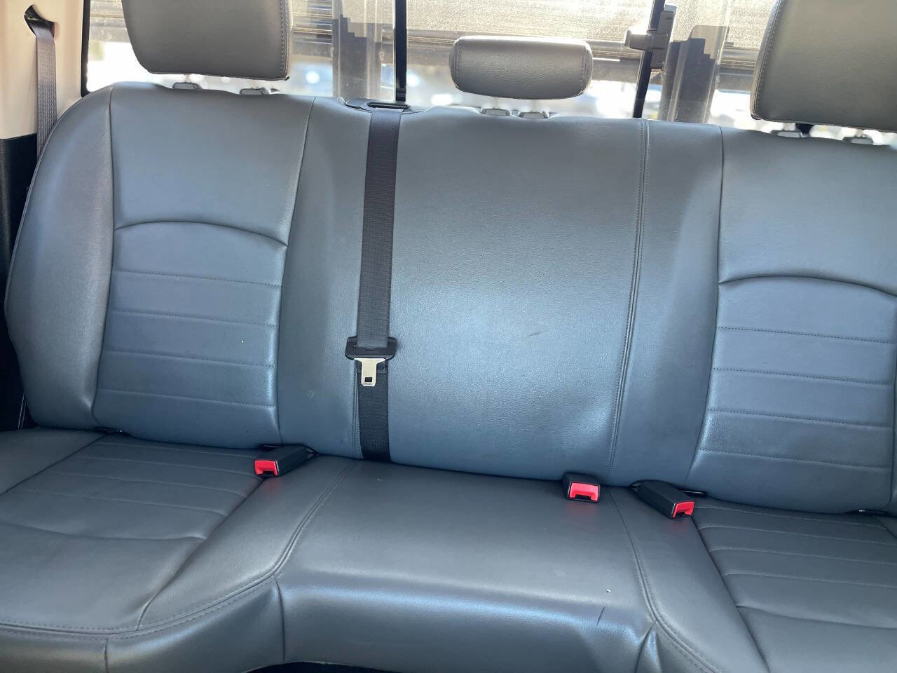 Used 2014 RAM 3500 Tradesman image 15