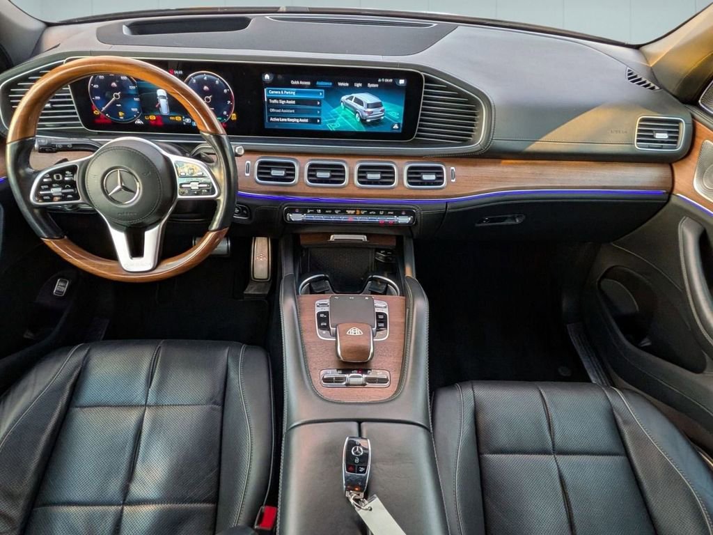 Used 2021 Mercedes-Benz Maybach GLS 600 4MATIC image 18