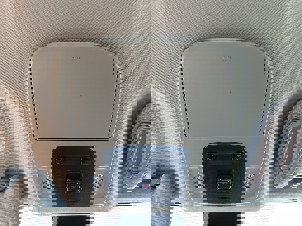 Used 2024 Toyota Camry SE image 26