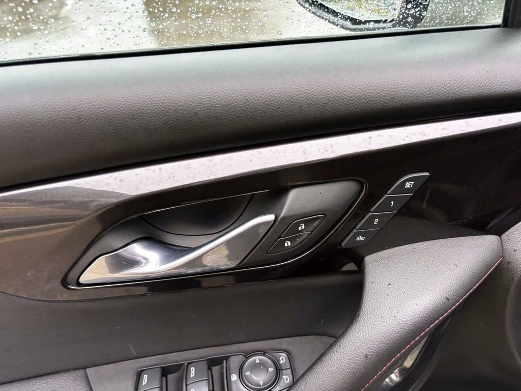 Used 2021 Chevrolet Blazer RS w/ Enhanced Convenience Package image 12