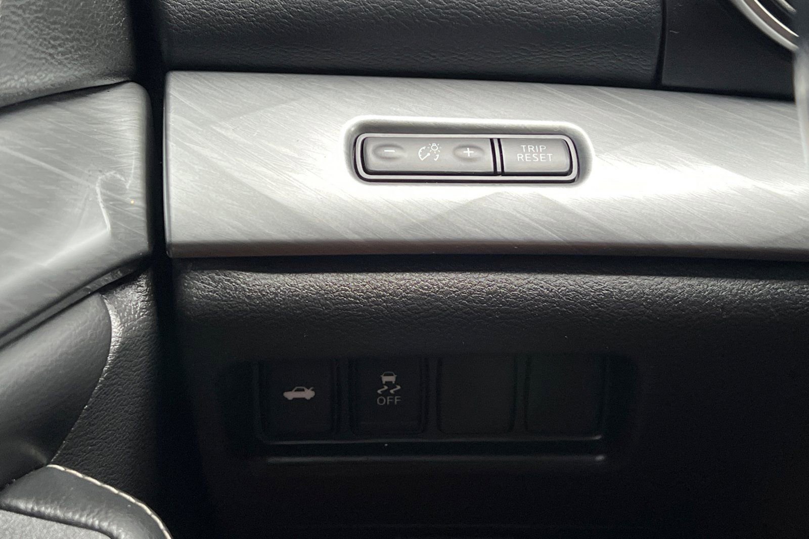 Used 2018 Nissan Maxima 3.5 SV image 41