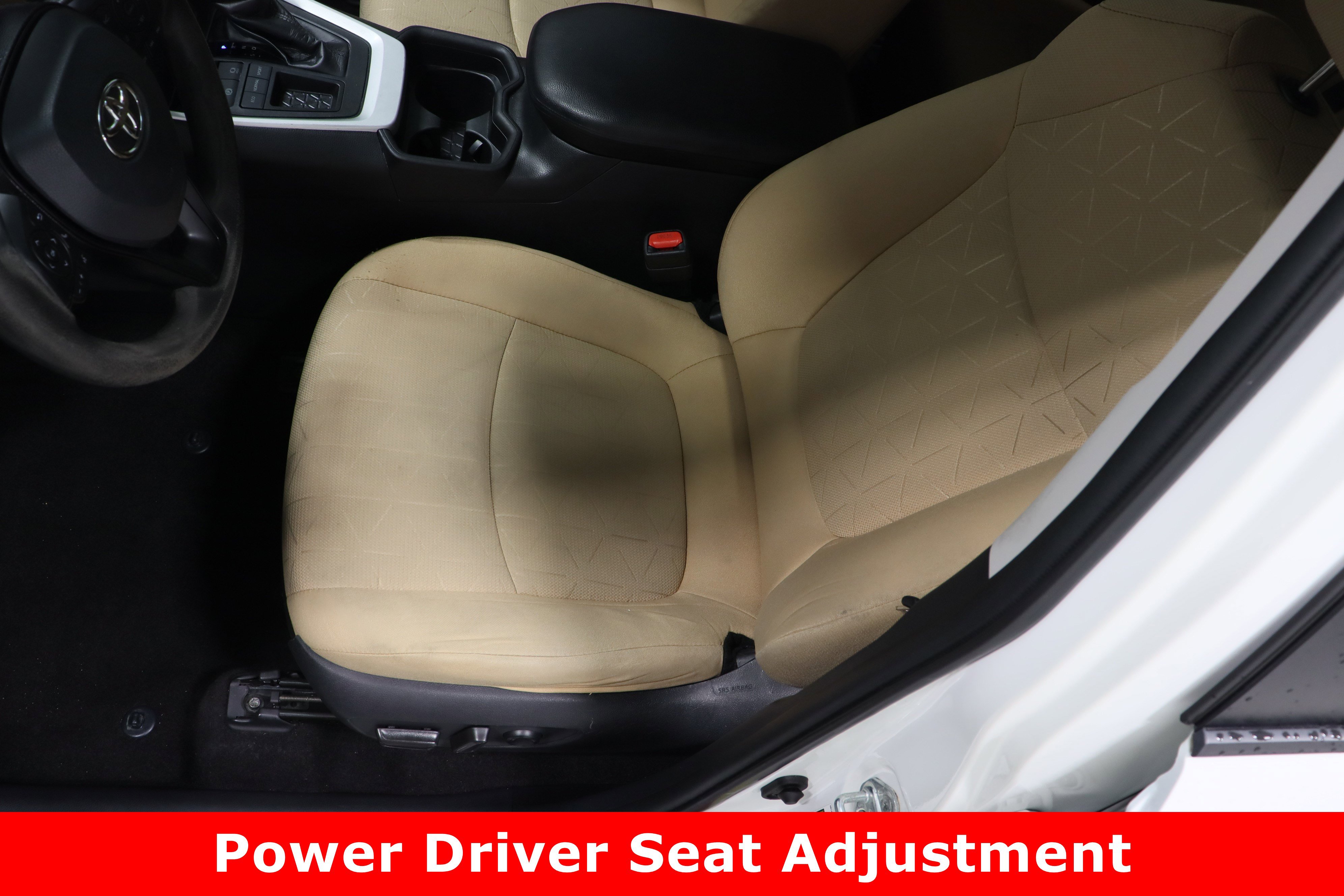 Used 2021 Toyota RAV4 XLE image 15