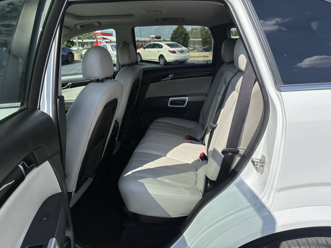 Used 2013 Chevrolet Captiva Sport LTZ FWD image 22