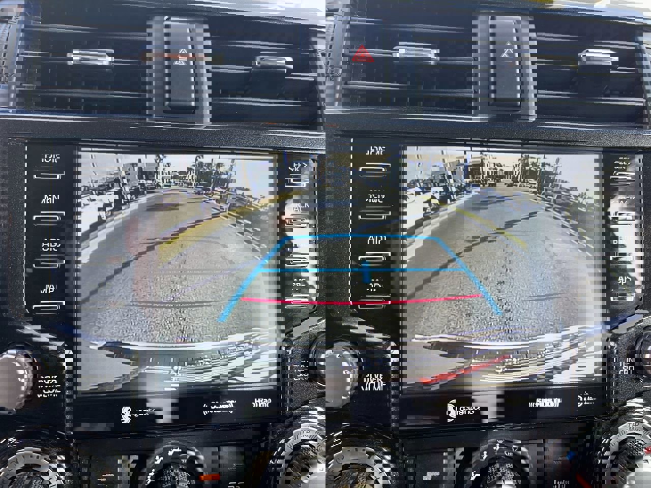 Used 2024 Toyota 4Runner TRD Off-Road AWD/4WD image 25