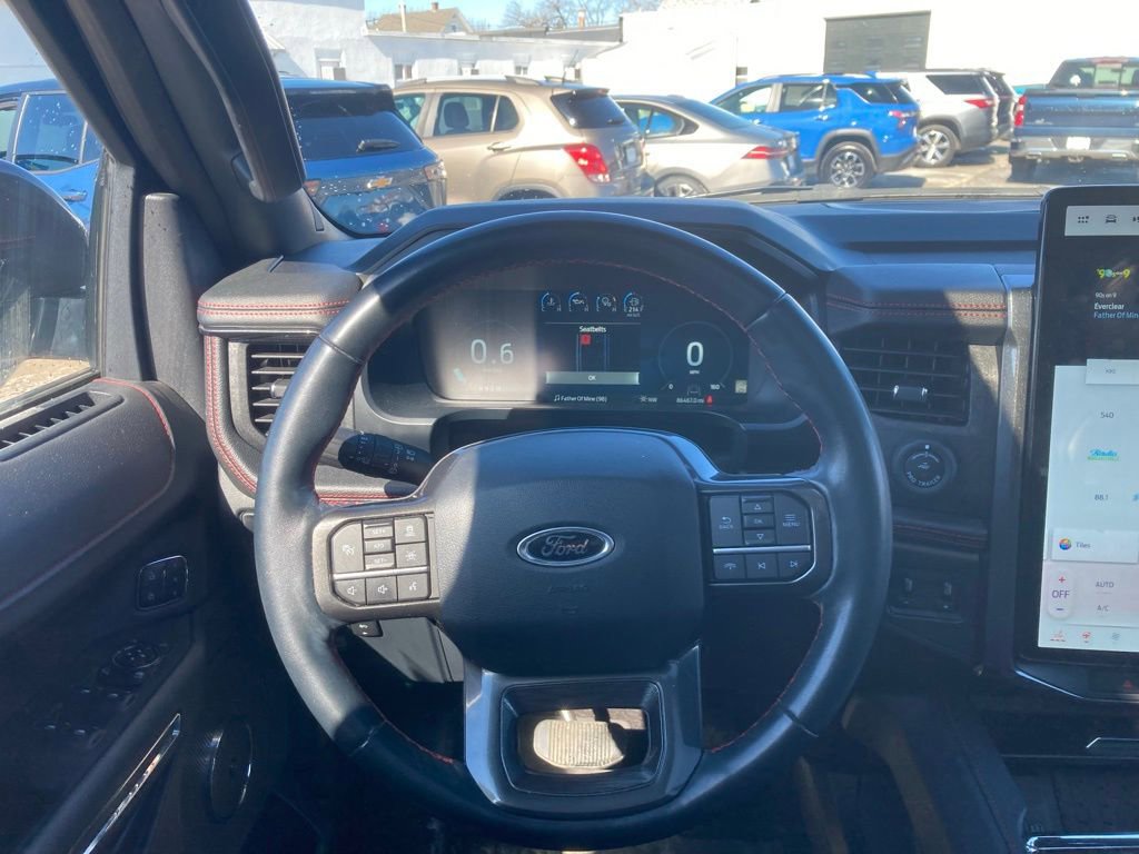 Used 2023 Ford Expedition Max Limited image 13