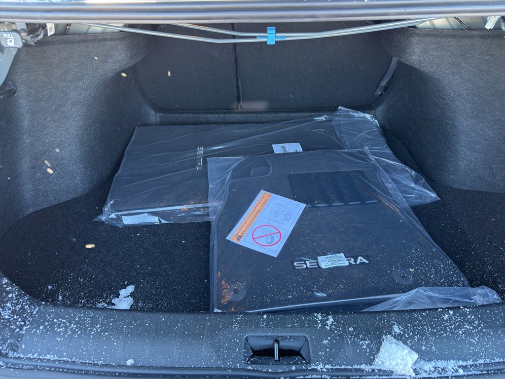 New 2026 Nissan Sentra SR w/ Floor Mat Package image 34