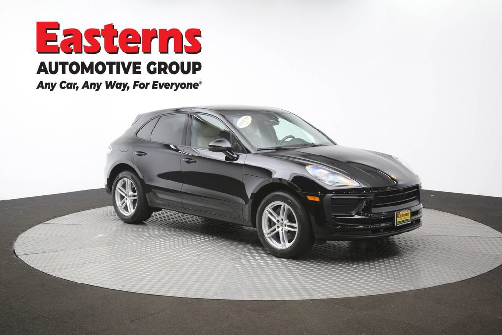 Used 2022 Porsche Macan AWD/4WD image 53