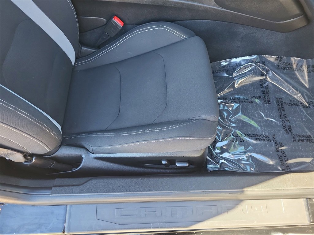 Certified 2022 Chevrolet Camaro LT image 15