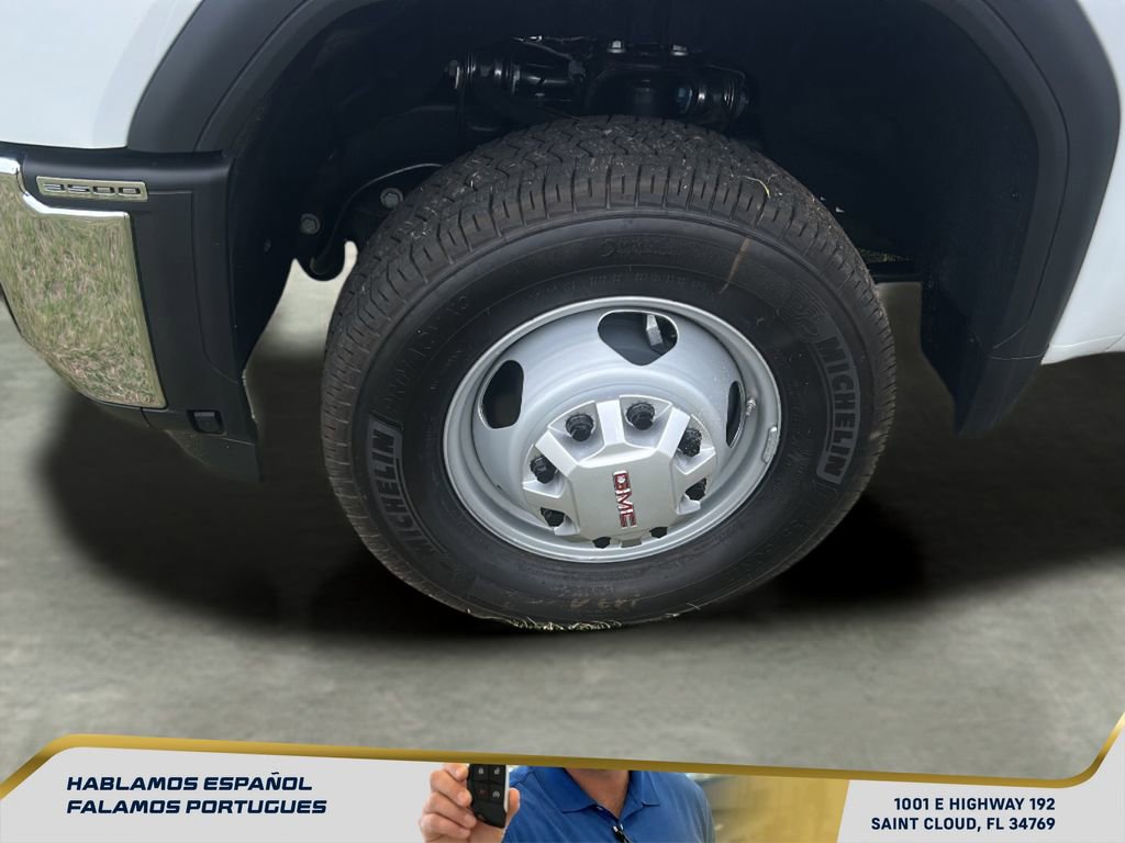 New 2026 GMC Sierra 3500 Pro image 10