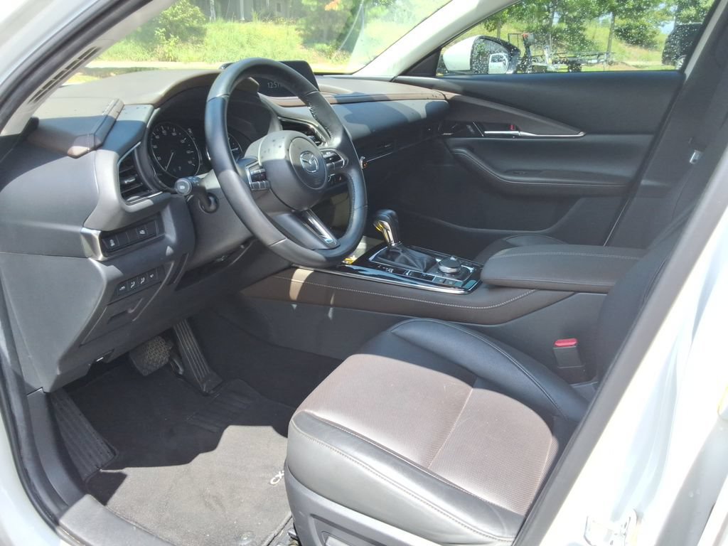 Used 2021 MAZDA CX-30 AWD 2.5 S w/ Premium Package image 22