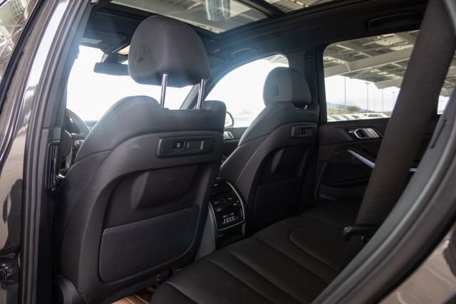 Used 2022 BMW X5 sDrive40i w/ Premium Package image 28
