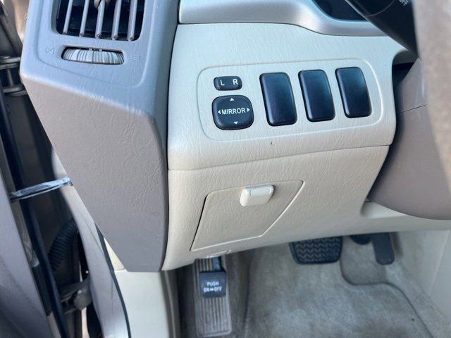 Used 2006 Toyota Highlander V6 image 24