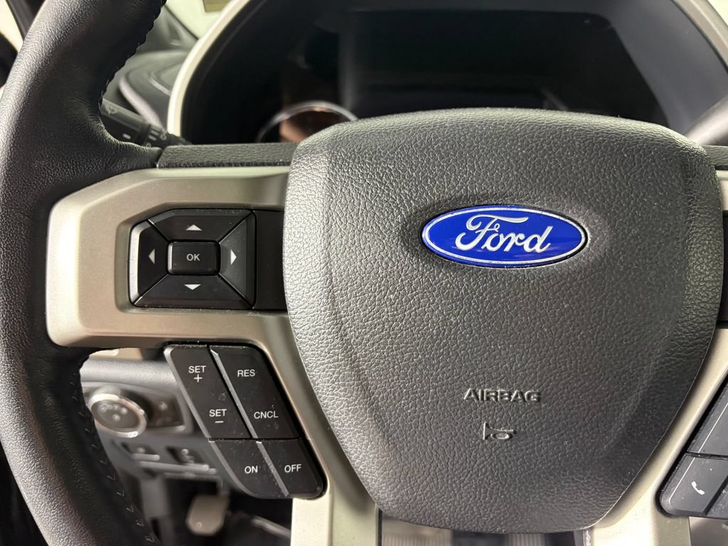 Certified 2022 Ford F250 Lariat w/ Tremor Off-Road Package AWD/4WD image 23