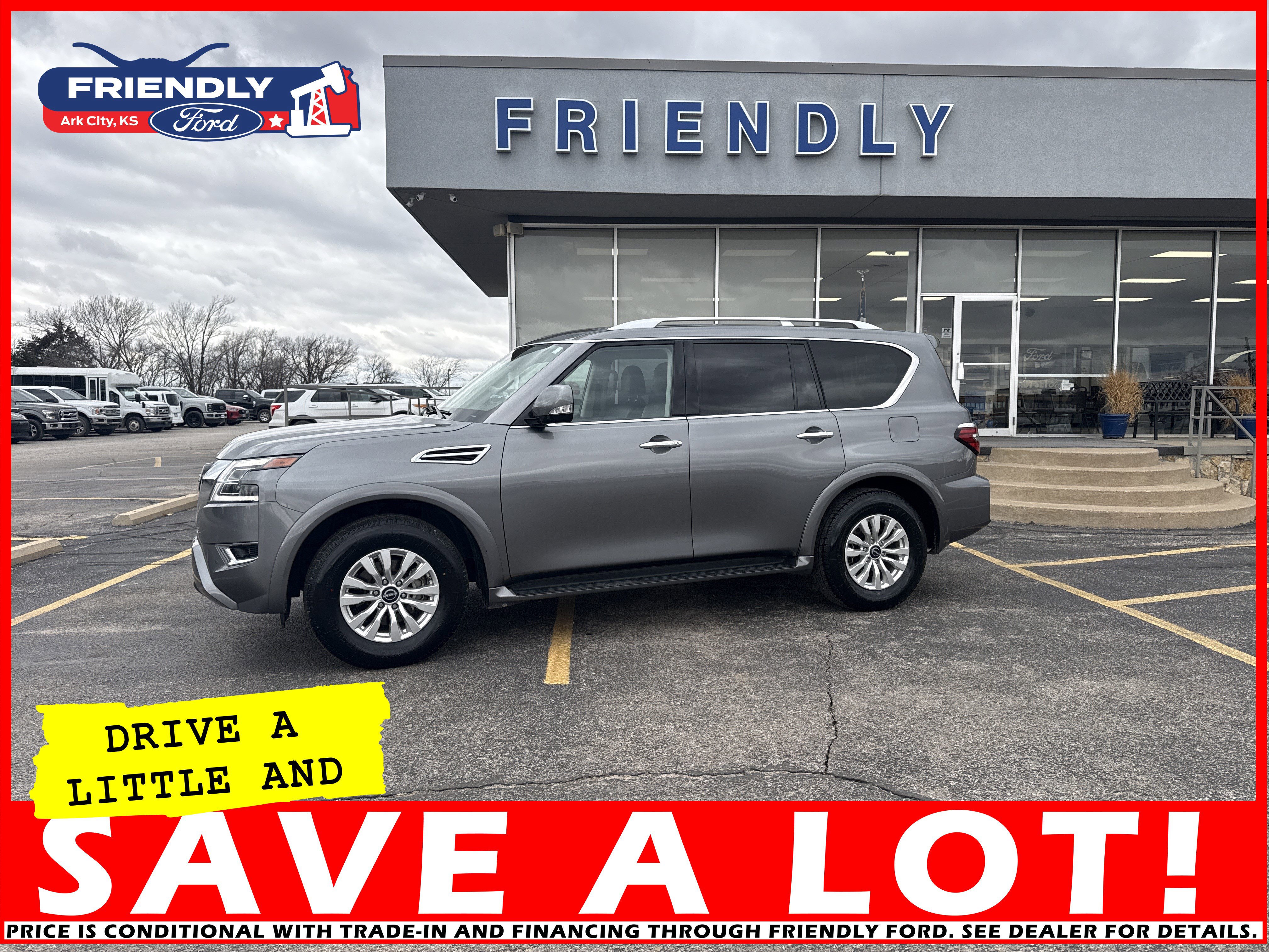 Used 2024 Nissan Armada SV image 3