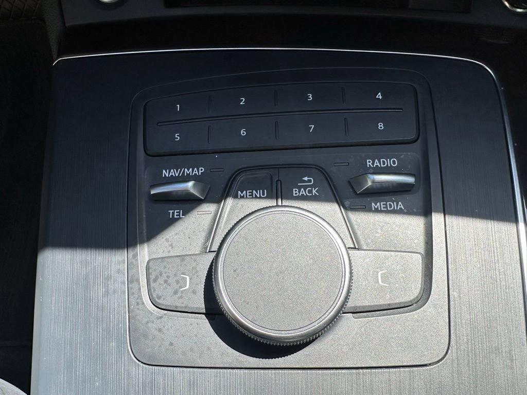 Used 2019 Audi Q5 2.0T Premium w/ Convenience Package image 27