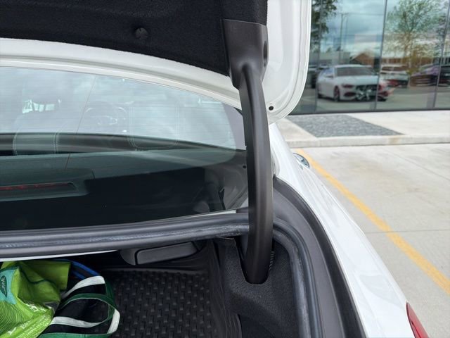 Used 2015 Mercedes-Benz C 300 4MATIC Sedan image 16