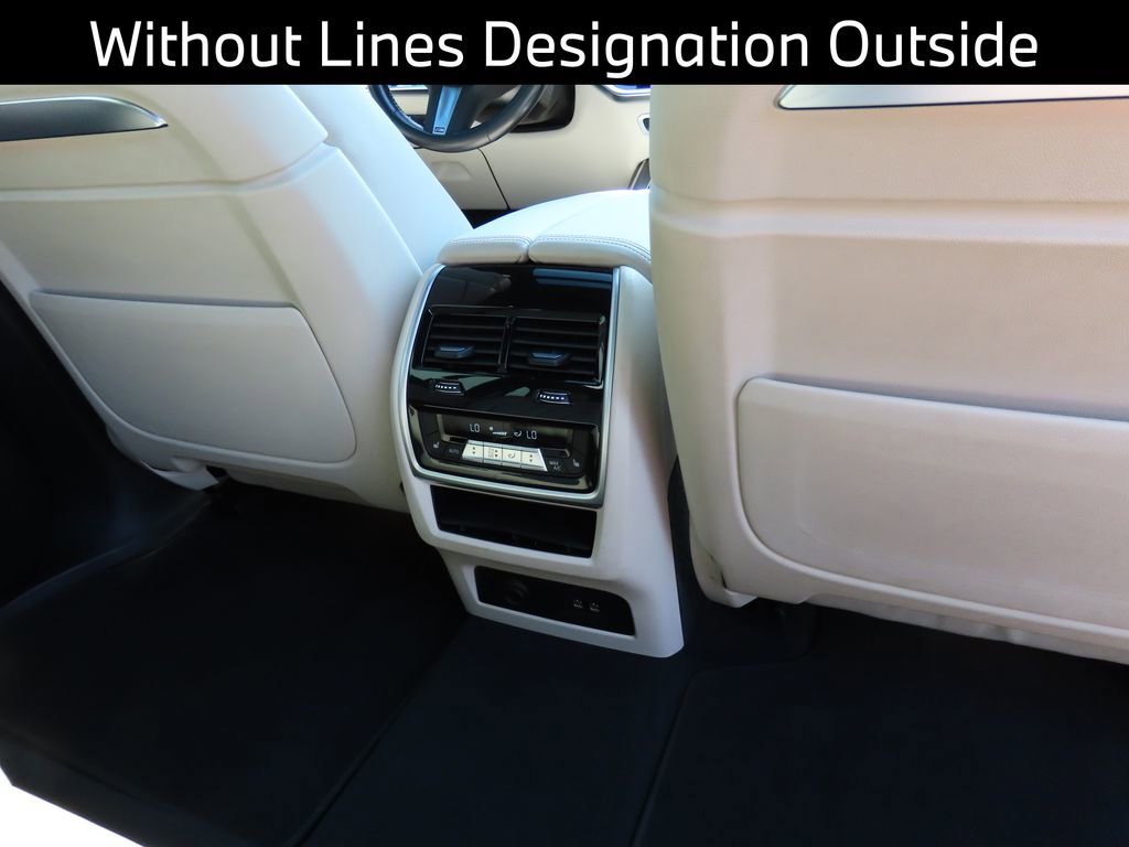 Certified 2023 BMW X7 xDrive40i w/ M Sport Package image 17
