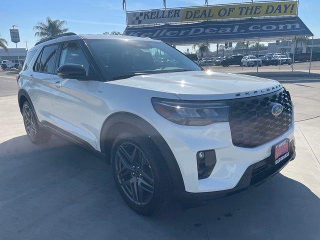 New 2026 Ford Explorer ST-Line w/ ST-Line Street Pack RWD image 7
