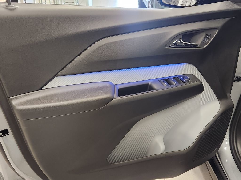 New 2027 Chevrolet Bolt RS w/ Technology Package image 7