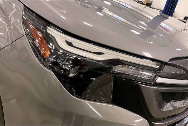 Used 2025 Subaru Forester Premium image 28