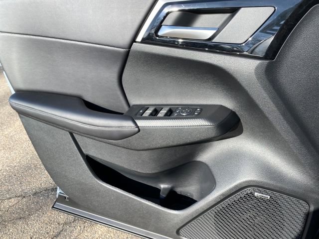 New 2026 Mitsubishi Outlander Trail Edition image 13