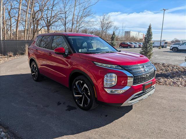 Used 2024 Mitsubishi Outlander SE image 7
