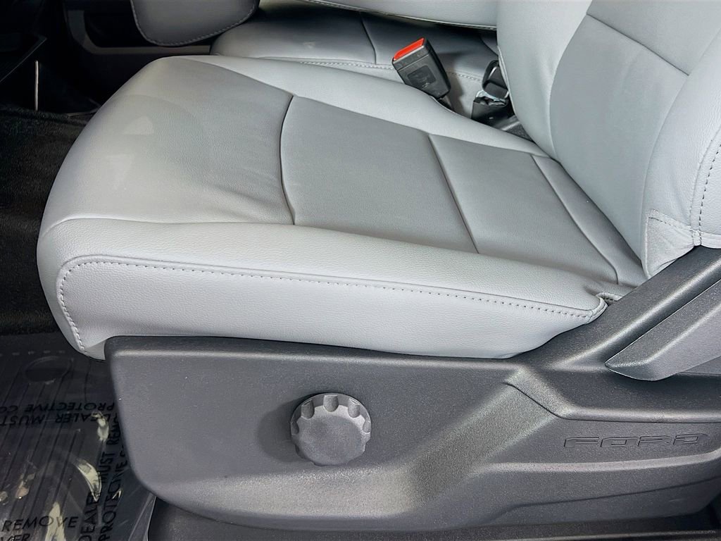 New 2026 Ford F350 XL image 19