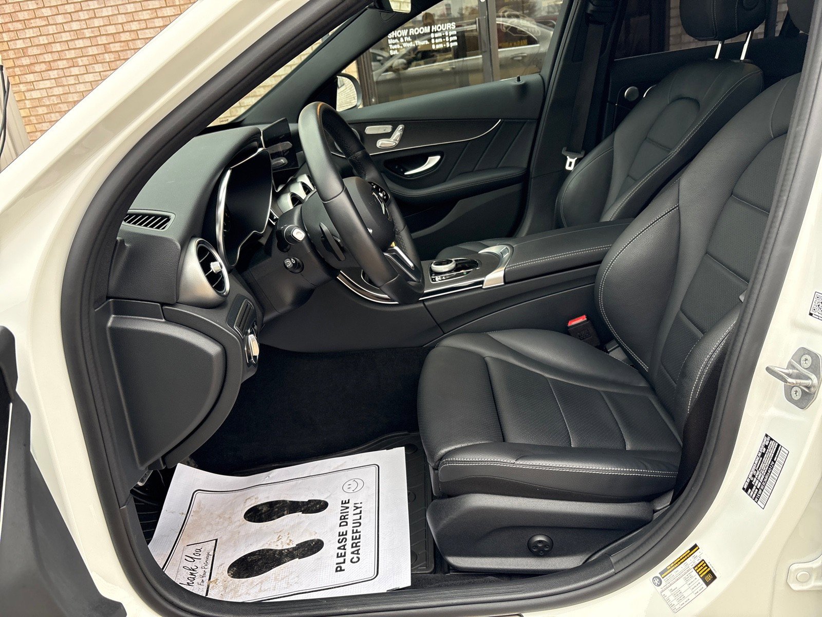 Used 2021 Mercedes-Benz C 300 C 300 image 3