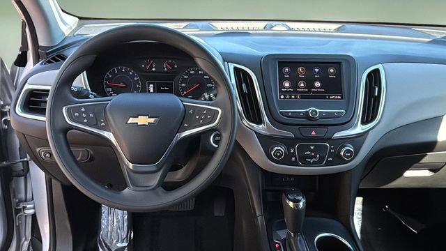 Used 2021 Chevrolet Equinox LS w/ LS Convenience Package FWD image 11