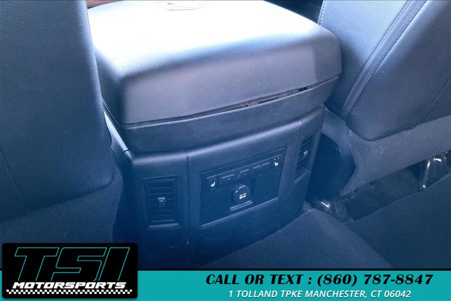 Used 2014 RAM 1500 Laramie AWD/4WD image 30