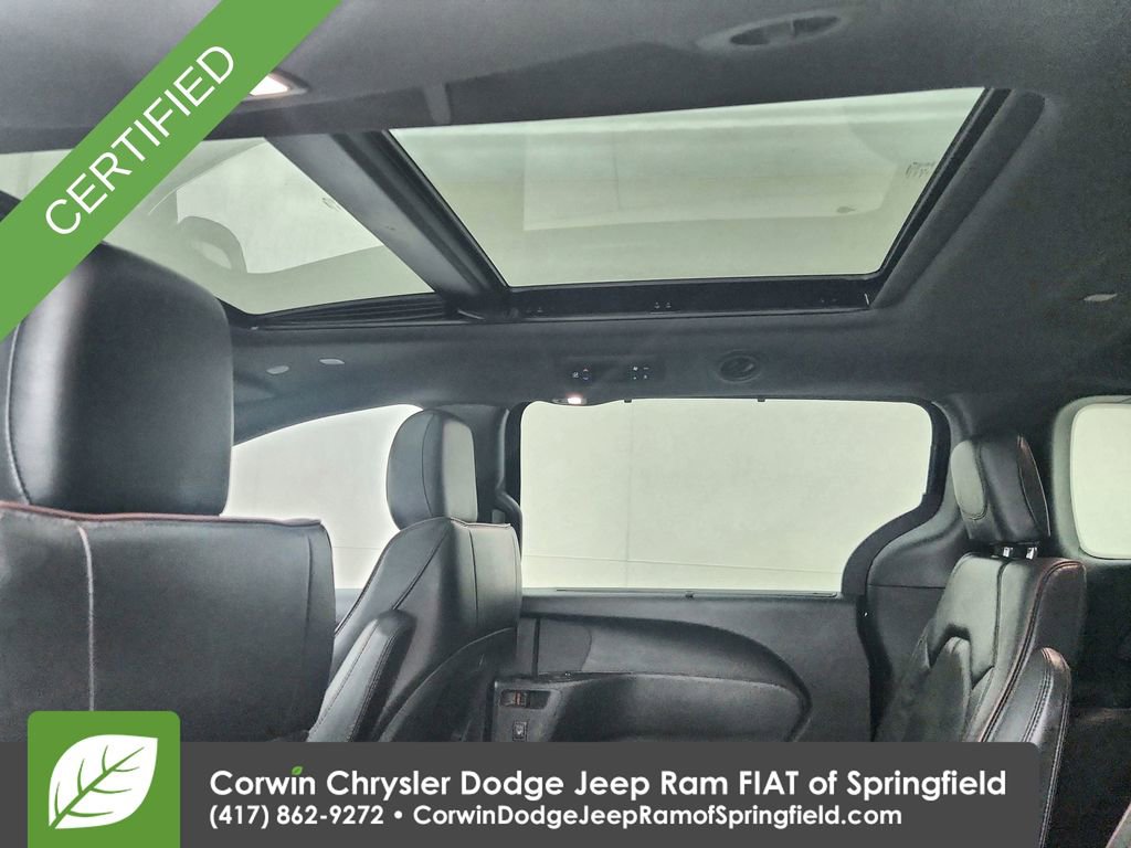 Certified 2020 Chrysler Pacifica Limited image 31