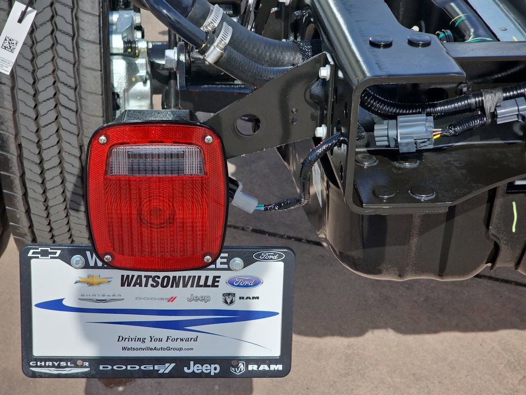 New 2026 Ford F550 4x4 Regular Cab Super Duty image 41