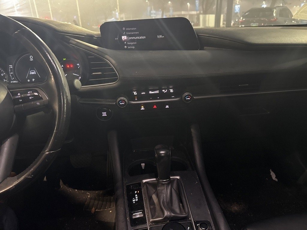 Used 2022 MAZDA MAZDA3 s image 15