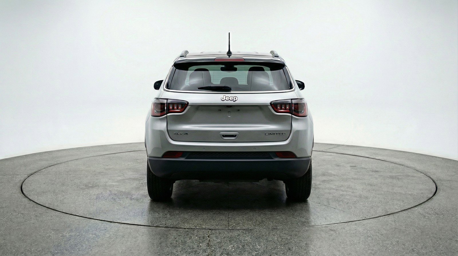 Used 2025 Jeep Compass Limited image 7