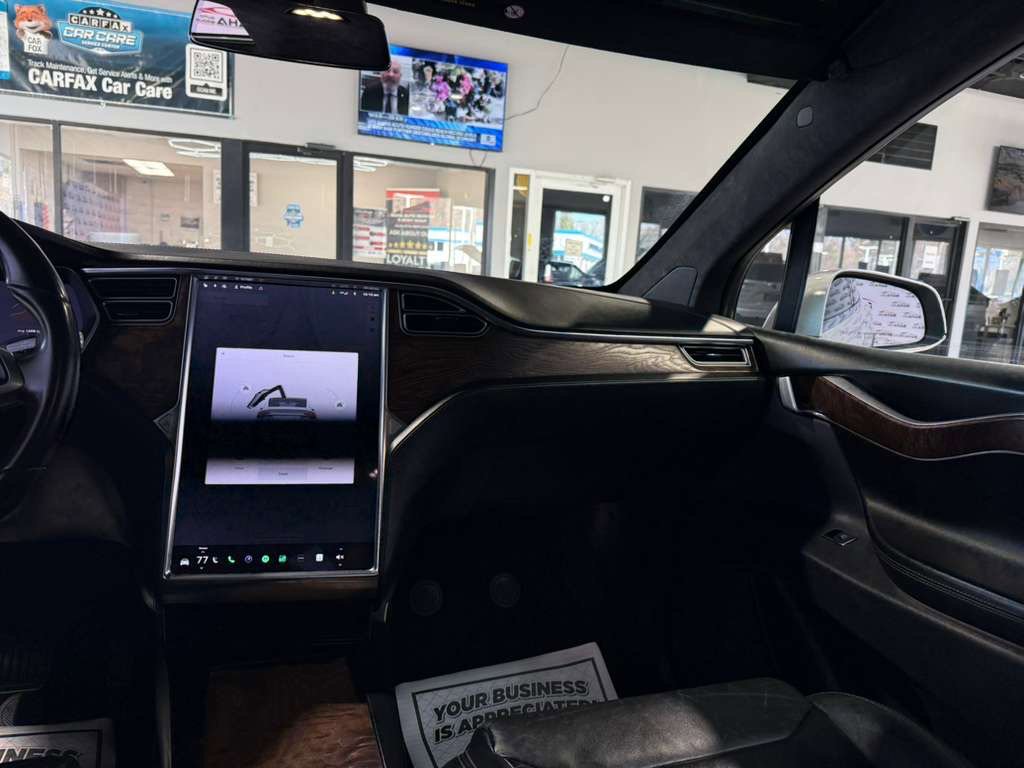Used 2017 Tesla Model X 100D image 30