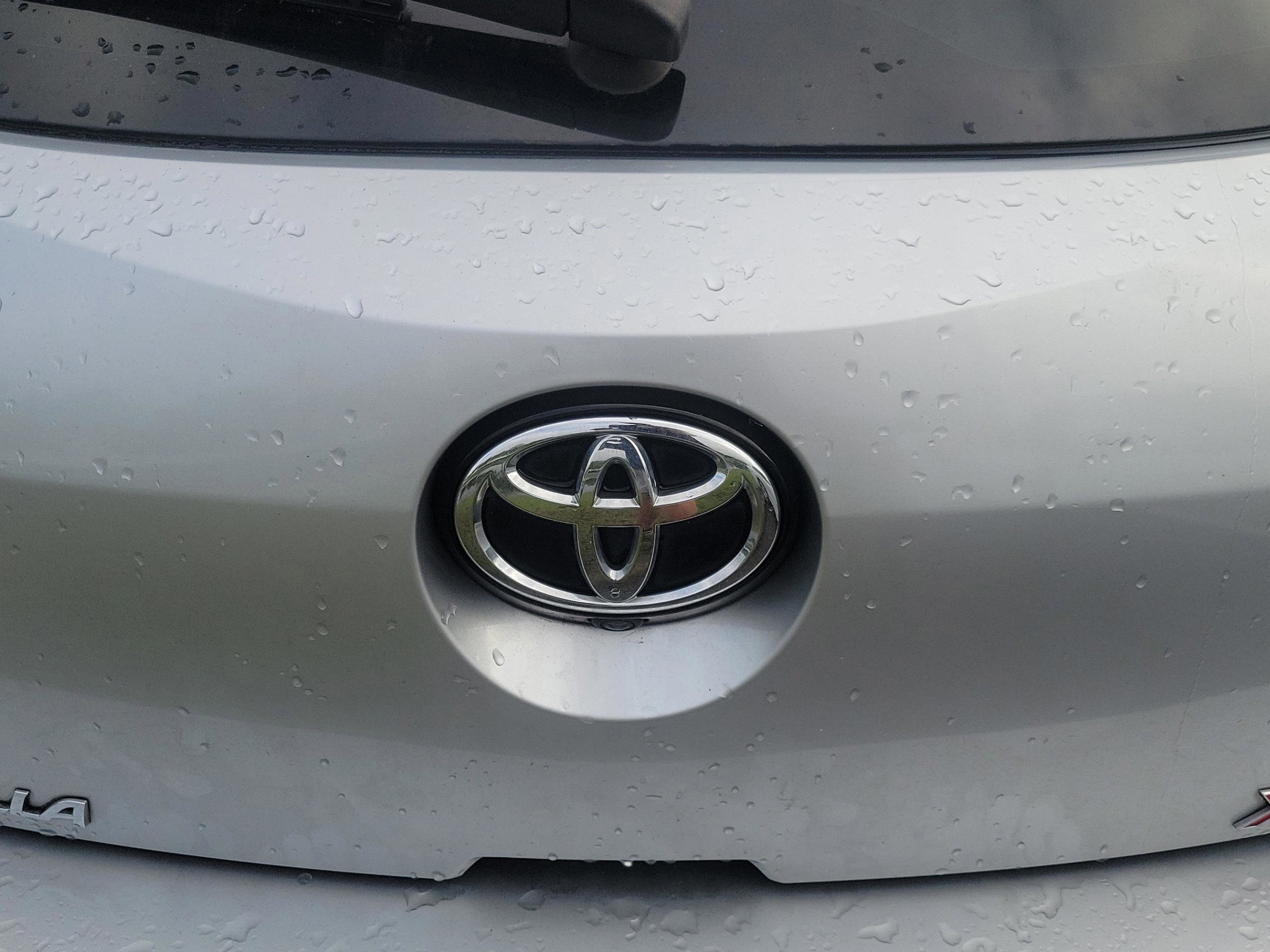 Used 2021 Toyota Corolla XSE FWD image 22