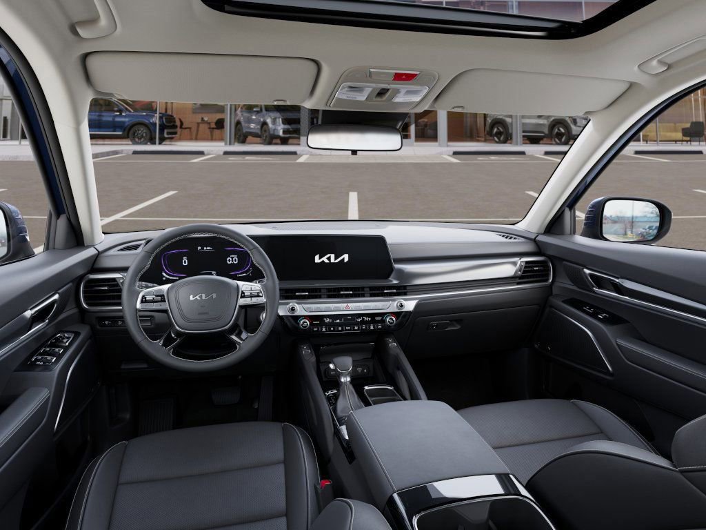 New 2025 Kia Telluride S image 15