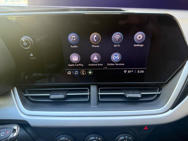 Used 2024 Chevrolet Trax RS w/ Sunroof Package image 7