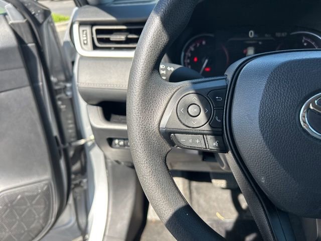 Used 2024 Toyota RAV4 XLE image 19