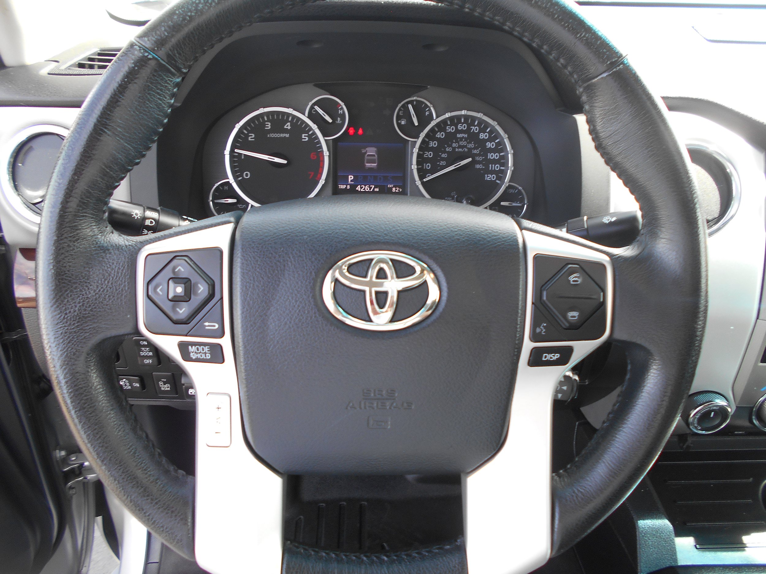 Used 2016 Toyota Tundra Limited w/ Limited Premium Package AWD/4WD image 4