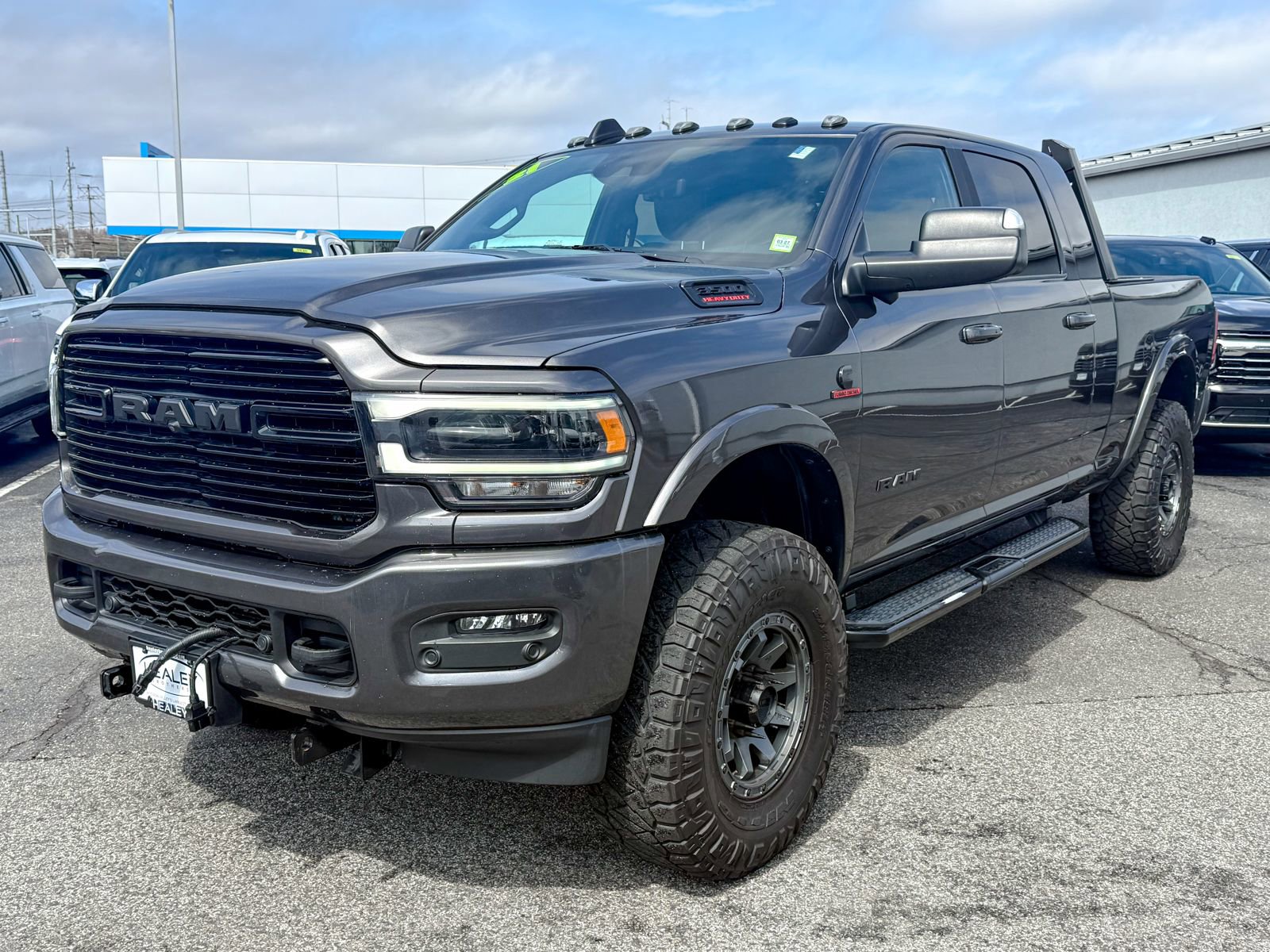 Used 2021 RAM 3500 Laramie AWD/4WD image 3