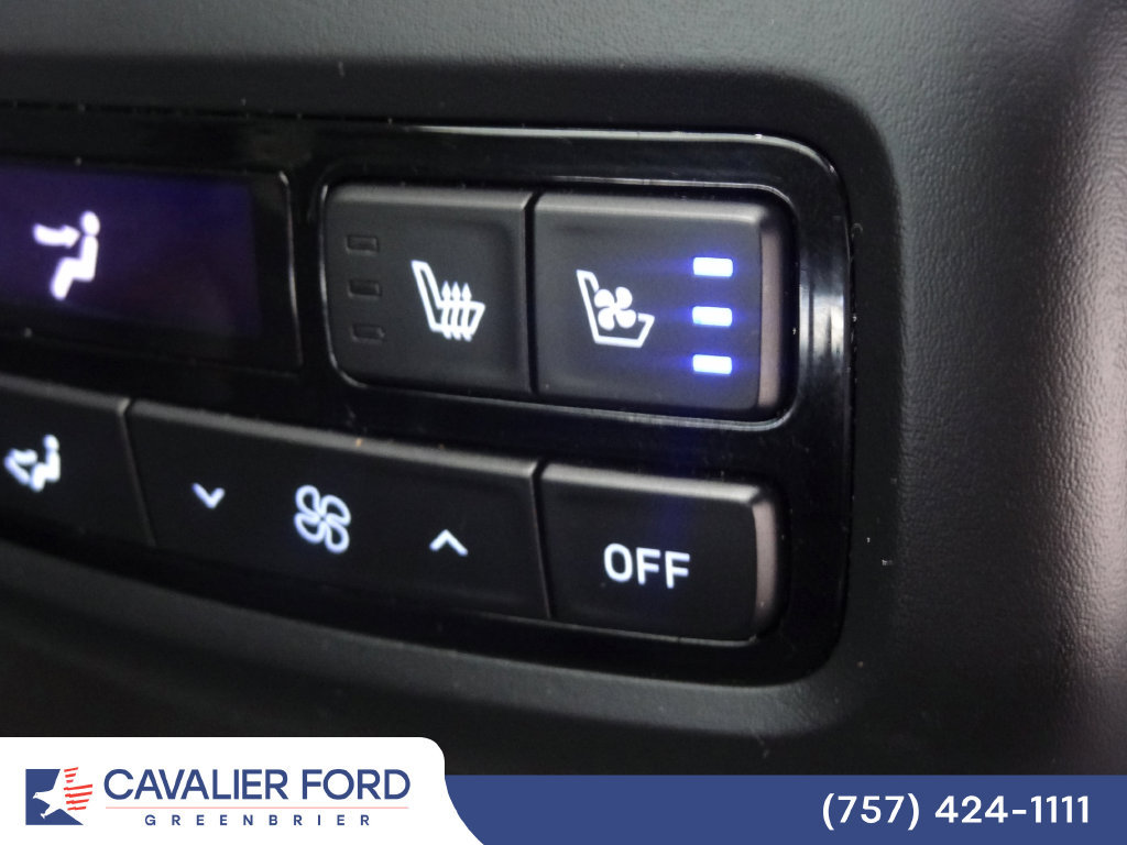 Used 2023 Hyundai Palisade Limited AWD/4WD image 16